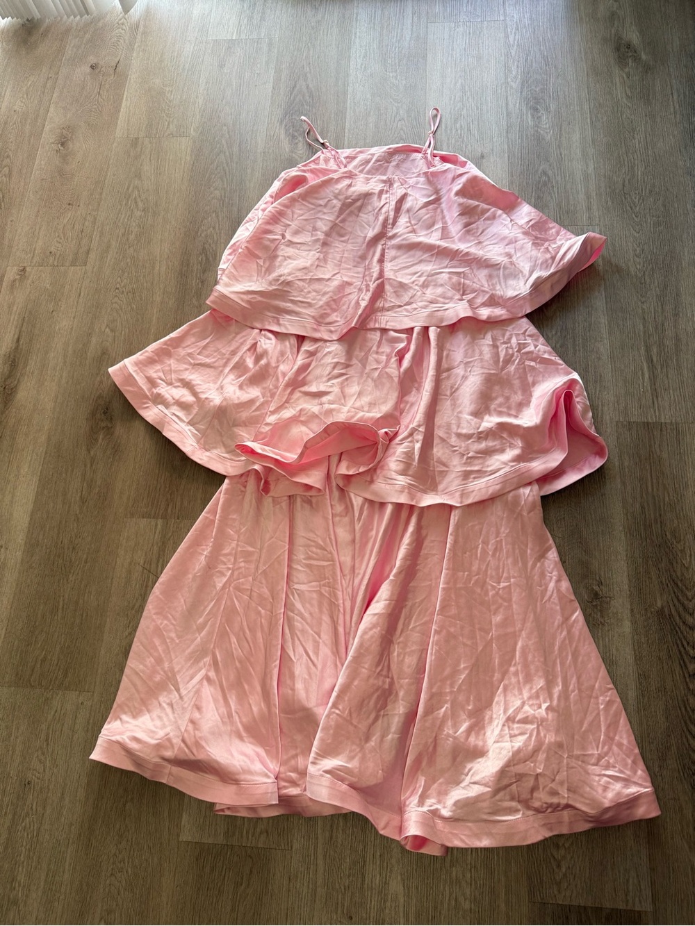 elliatt tilly pale pink tiered oversized ruffle flared maxi gown dress small NEW - Picture 9 of 14